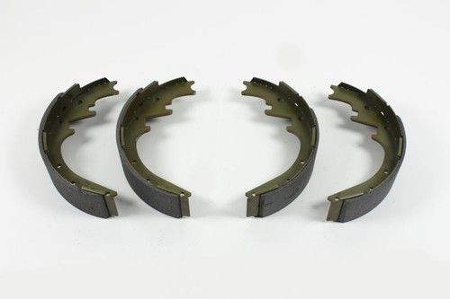 Rear brake pads drum - rear,